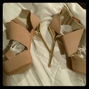 Tan high heel shoes